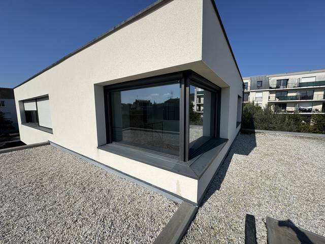 Extension à toiture plate en aluminium — JLR Menuiseries Angers